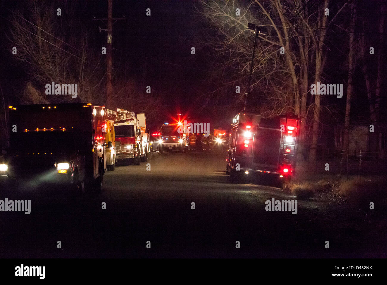 Les véhicules d'urgence à l'incendie d'une maison en Fernley Nevada Banque D'Images