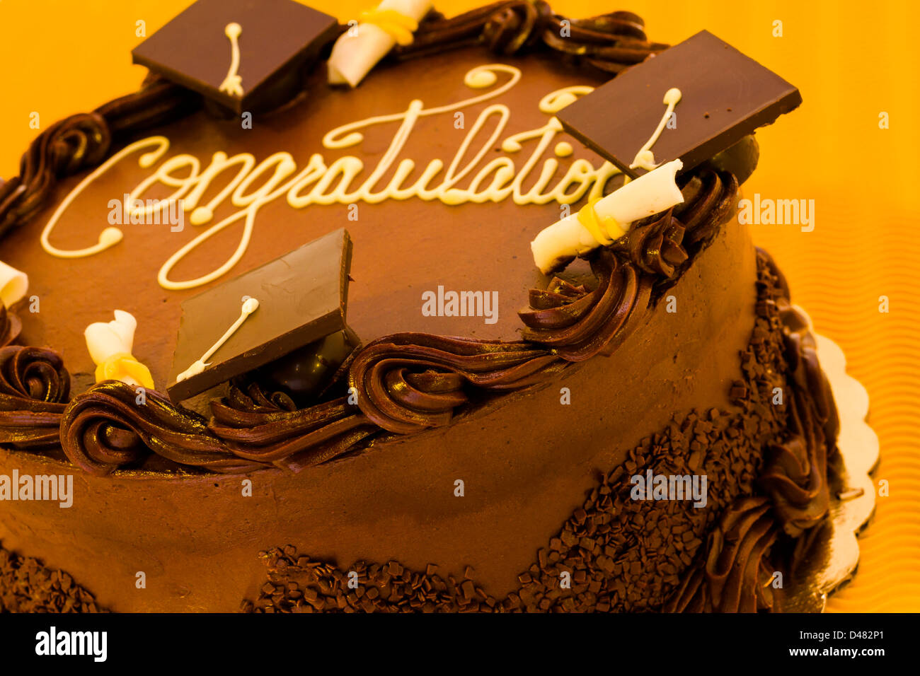 Gateau Au Chocolat Gastronomique Decore Pour L Obtention Du Diplome Photo Stock Alamy Gateau Au Chocolat Gastronomique Decore Pour L Obtention Du Diplome Photo Stock Alamy