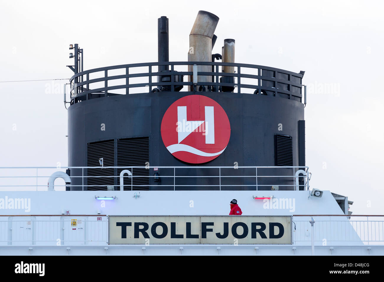 Le navire Hurtigruten MS Trollfjord norvégien au dock. Banque D'Images