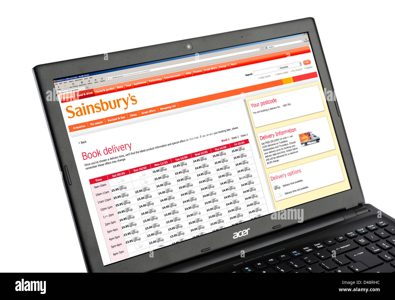 Réservation d'un service de livraison à domicile en ligne sur le site Web commercial de Sainsbury's, UK Banque D'Images