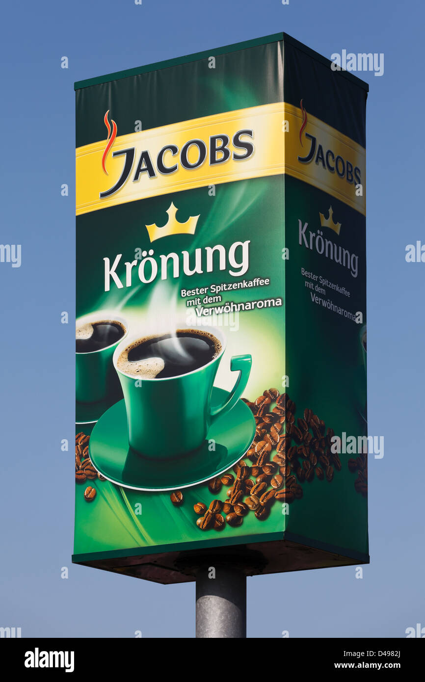 Berlin, Allemagne, l'affichage extérieur pour Jacobs coronation à l'usine Kraft Foods à Berlin-Neukoelln Banque D'Images