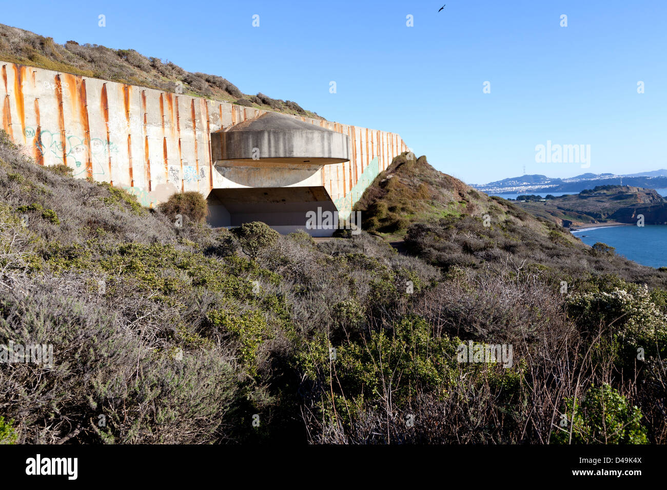 Fortifications pour batterie Townsley, vestige de la Seconde Guerre mondiale, au Marin Headlands et Golden Gate National Recreation Area. Banque D'Images