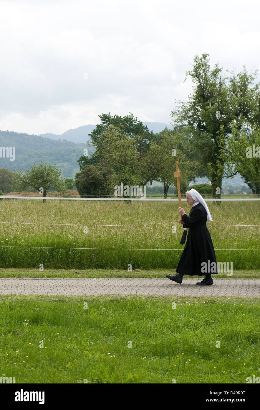 Heitersheim, Allemagne, funérailles d'un membre décédé sœur Banque D'Images