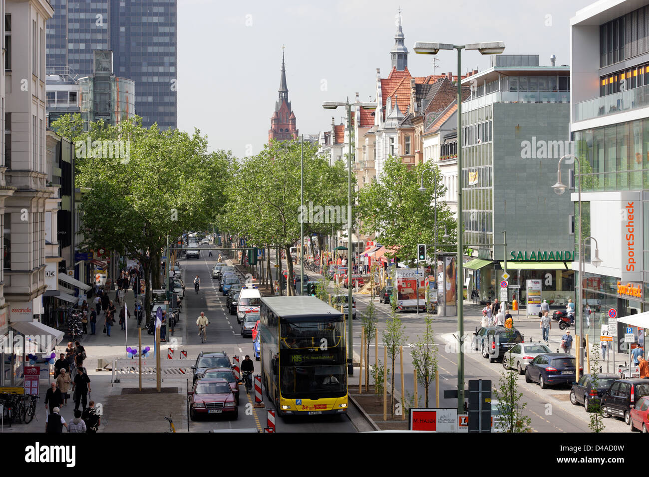 Berlin, Allemagne, rue commerçante Schlossstrasse à Steglitz Banque D'Images