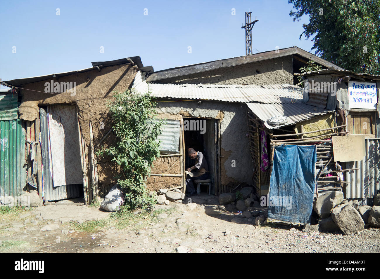 Les mauvaises conditions de logement Addis Ababa Ethiopie Afrique Banque D'Images