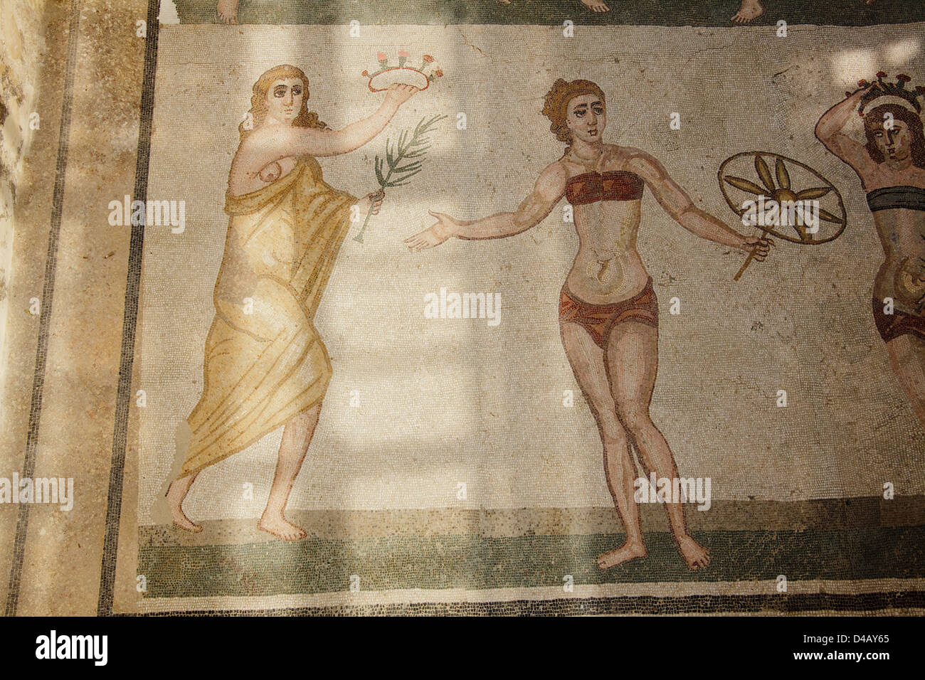 Piazza Armerina, Italie, mosaïque de filles en bikini à la Villa Romana del Casale Banque D'Images