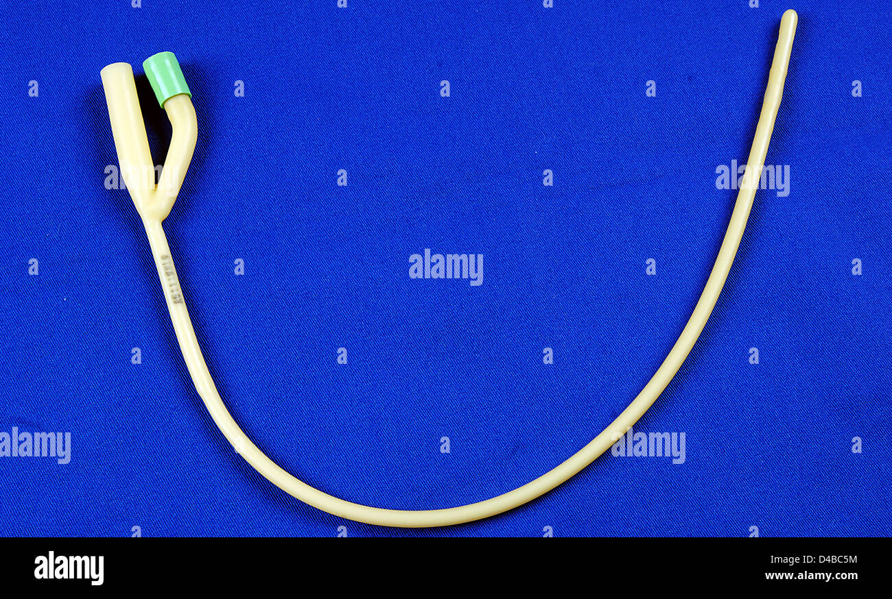 Souvent utilisé cette vidange de la vessie urine continuellement après la chirurgie lorsqu'il y a besoin de cathétérisme tube droit permettre Banque D'Images