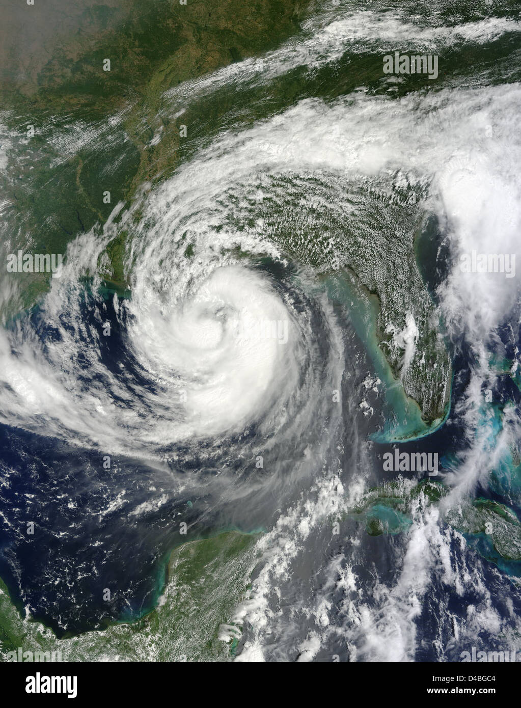 L'ouragan Isaac près de la Terre Banque D'Images