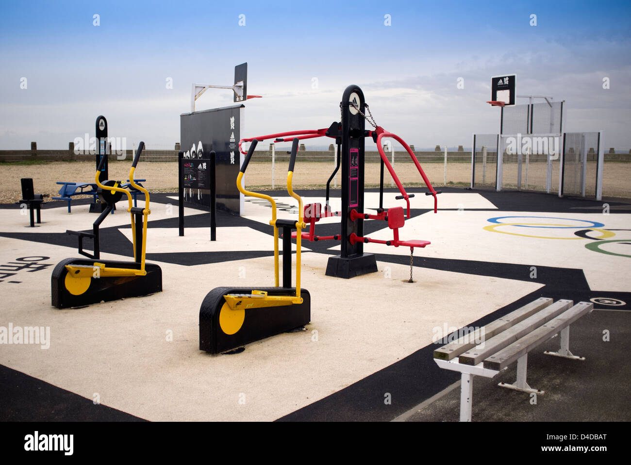 Sport en plein air avec des machines d'exercice Banque D'Images