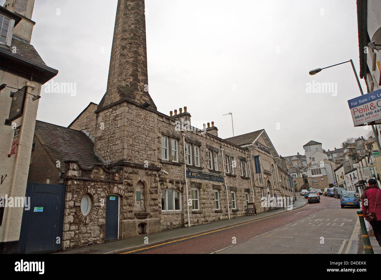 Shearman Maison à Kendal qui était un lavoir public est maintenant une Pub Wetherspoons appelé le Miles Thompson Banque D'Images