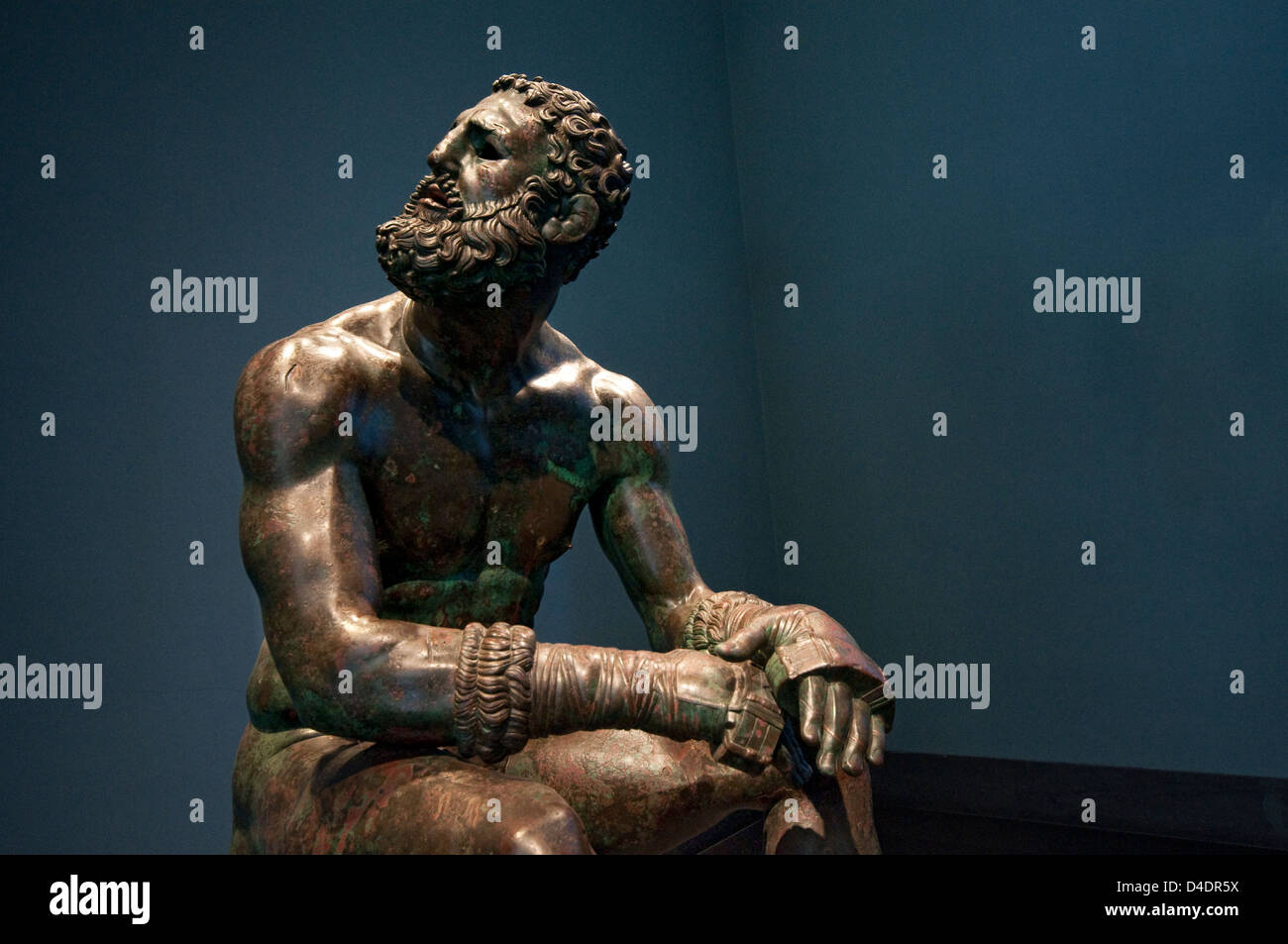 L'Italie, Lazio, Rome, Musée National du Palais Massimo, statue en bronze, le boxeur du Thermae, sculpteur Lysippe Banque D'Images