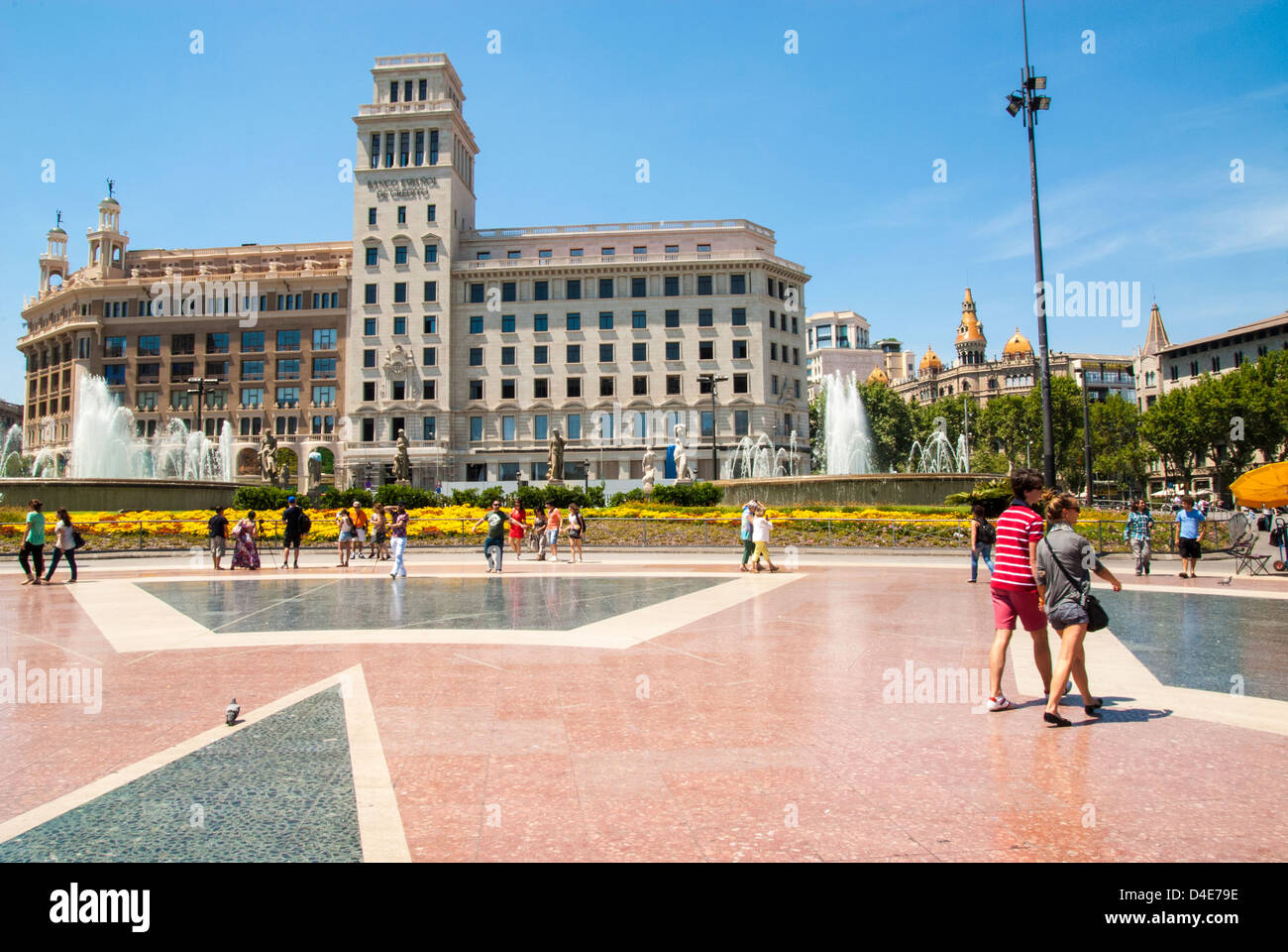 Barcelone, Plaza Catalunya, 'Main Square' Barcelone, Espagne Banque D'Images