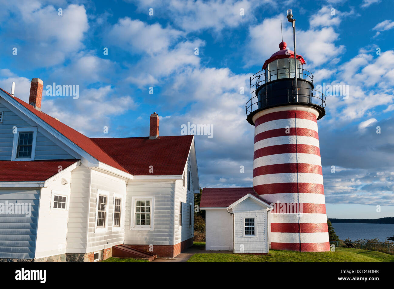 Quoddy Head Light , ouest Lubec, Maine, USA Banque D'Images