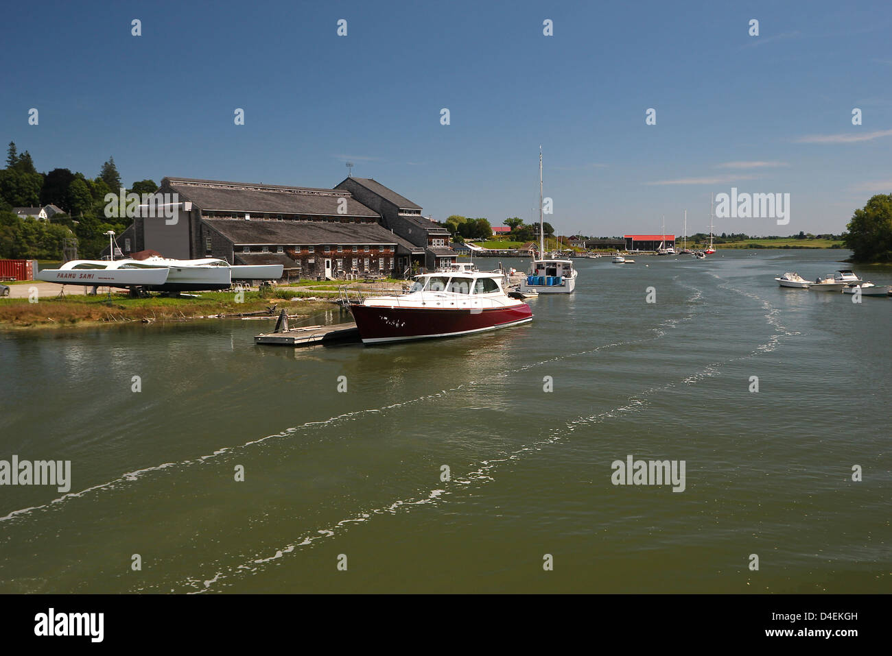 Le service d'un bateau passant par Thomaston, Maine Banque D'Images