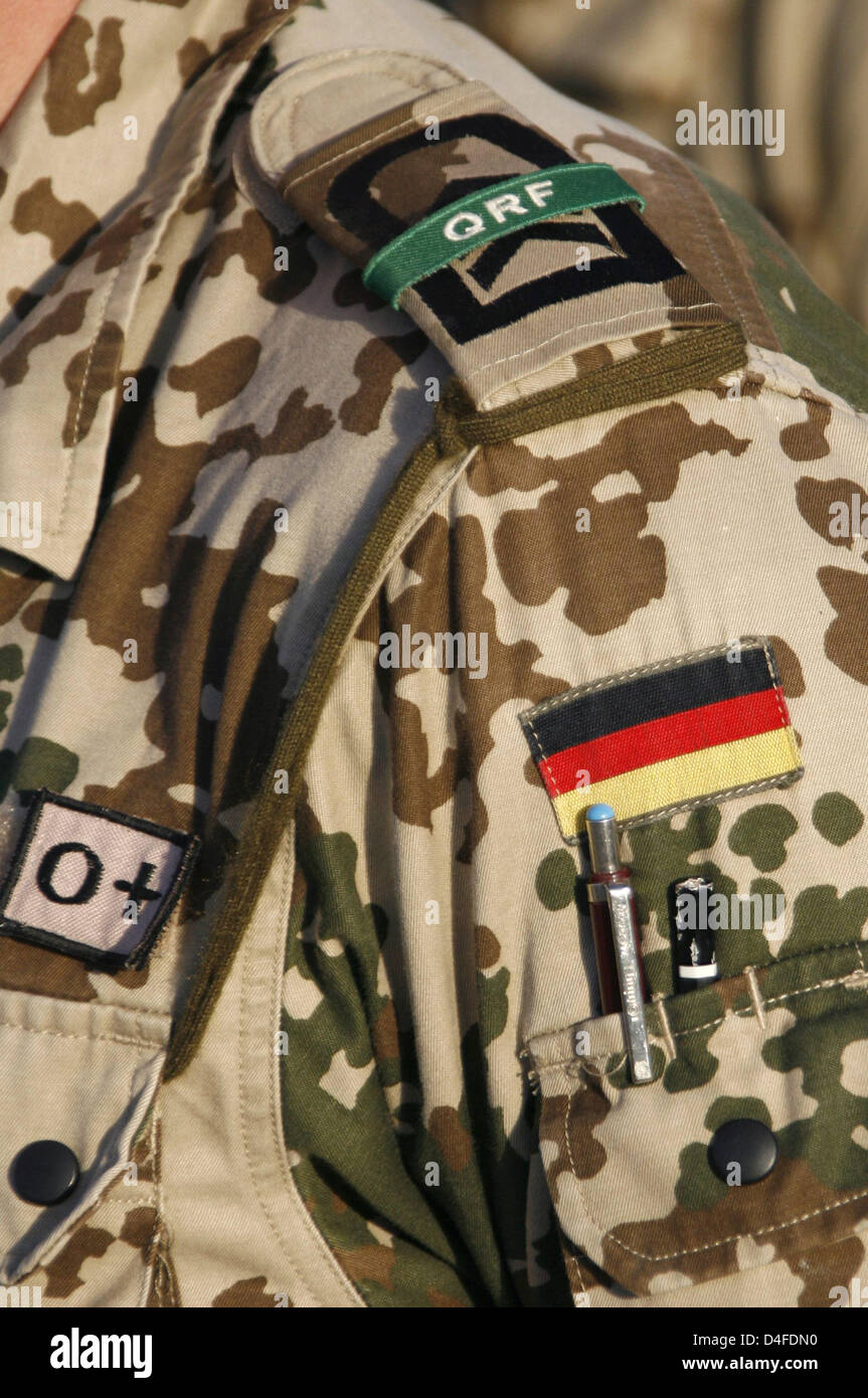 L'uniforme d'une force de réaction rapide (FRR) soldat vu lors de la remise de commandement cérémonie au camp de l'armée près de Masar 'Marmal'-i-Scharif, Afghanistan, le 30 juin 2008. Bundeswehr prend plus de force de réaction rapide à l'importation à partir de la Norvège le 1er juillet 2008. Photo : MAURIZIO GAMBARINI Banque D'Images