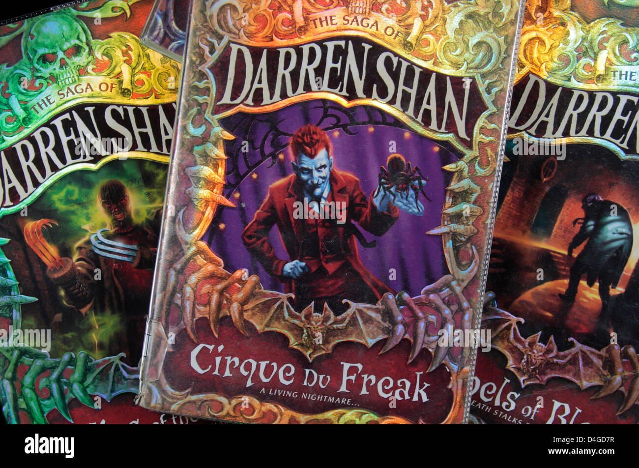 "Cirque du Freak" (aussi connu sous le nom de "Cirque du Freak : un cauchemar') Couverture du livre par Darren Shan. Banque D'Images