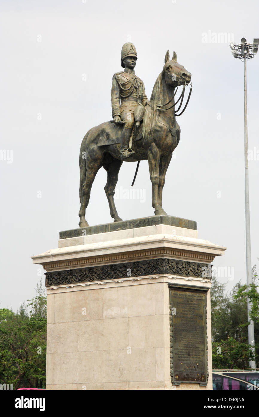 Le roi Rama V monument équestre à Bangkok , Thaïlande Banque D'Images
