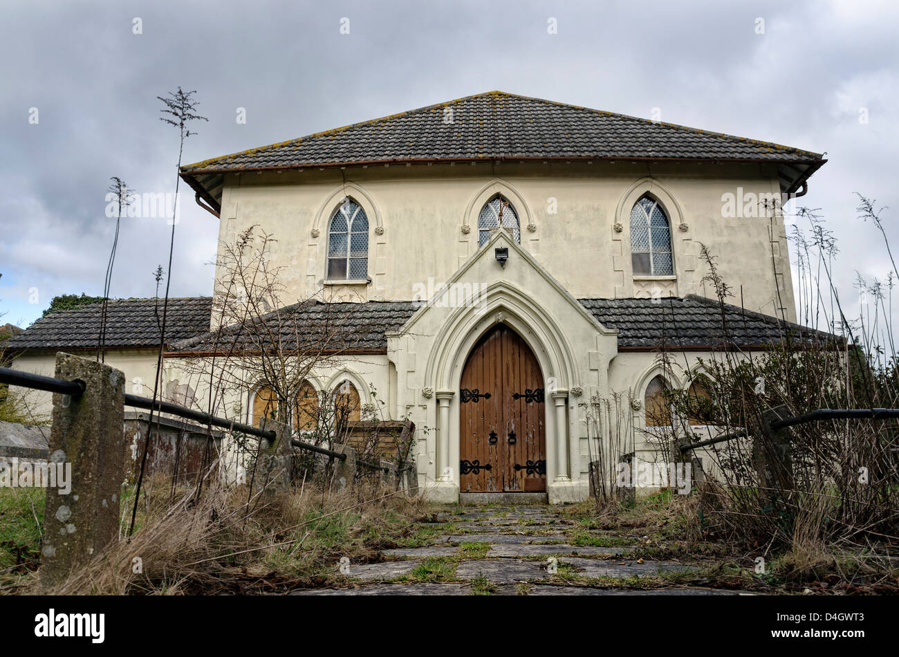 Vieille maison abandonnée à l'abandon. Banque D'Images