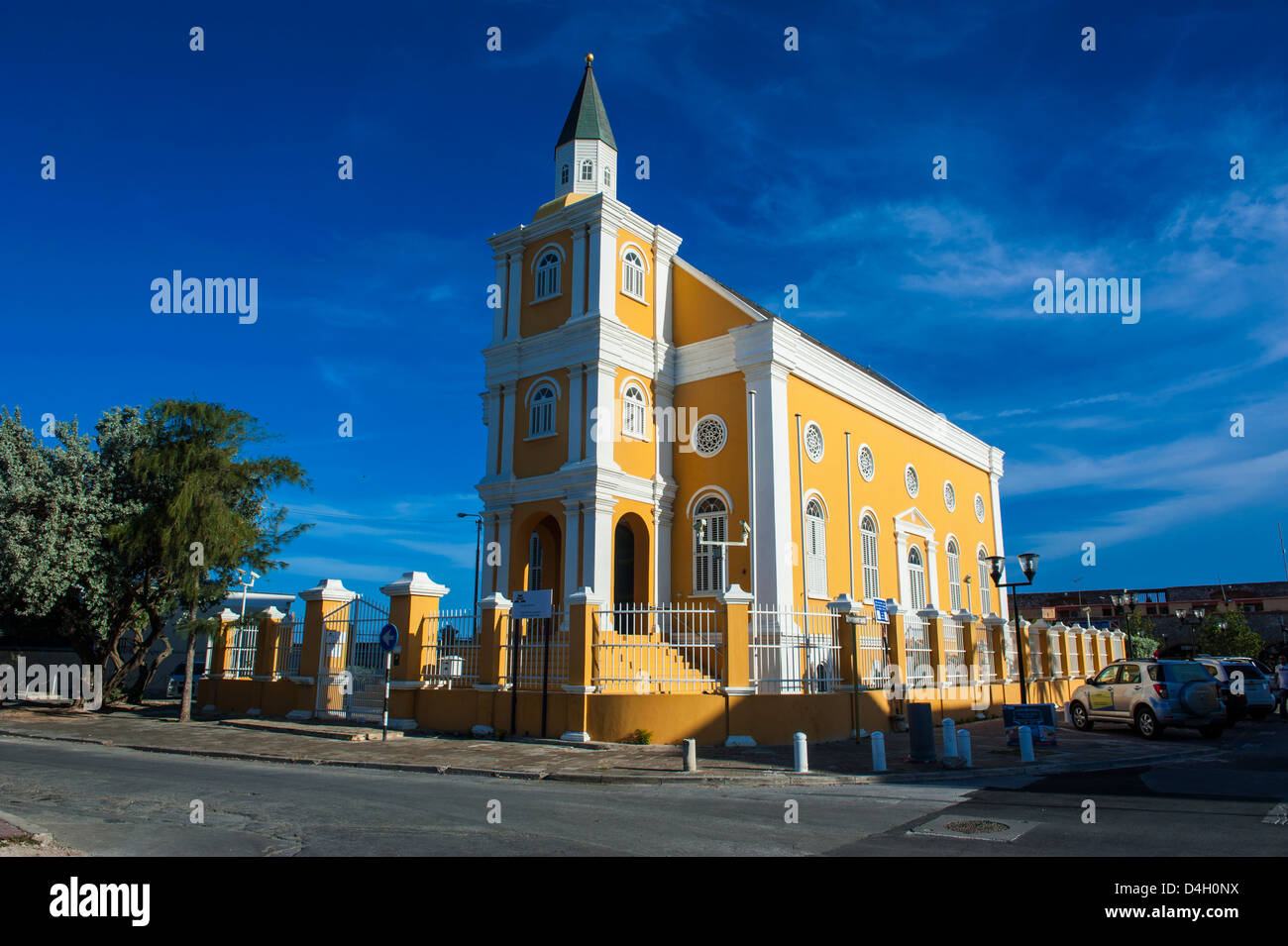 Église de Willemstad, capitale de Curaçao, Îles ABC, Netherlands Antilles, Caraïbes Banque D'Images