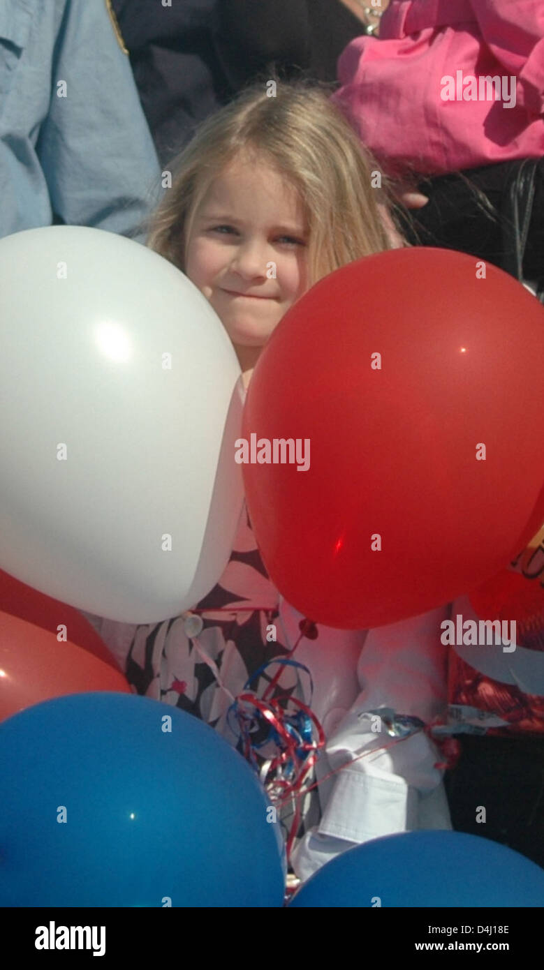 Le Coast Guard Cutter Waesche est un navire de classe Legend, conçu pour des tâches multimissions, y compris la recherche et le sauvetage, l'application de la loi et les opérations de défense nationale. Il constitue un atout essentiel pour les missions maritimes de la Garde côtière américaine. Banque D'Images