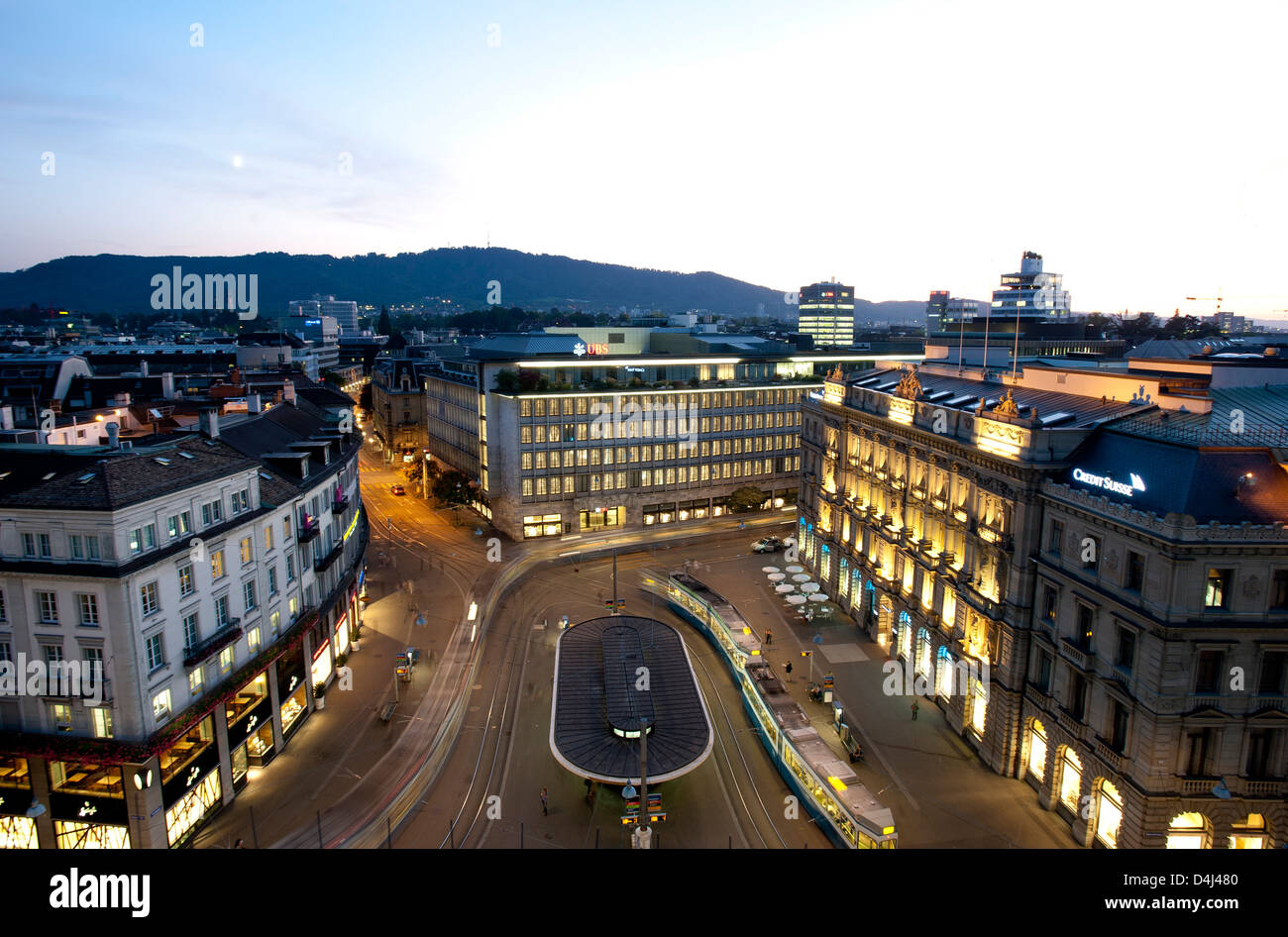 Zurich, Suisse, place d'armes avec la banque UBS et Credit Suisse Banque D'Images