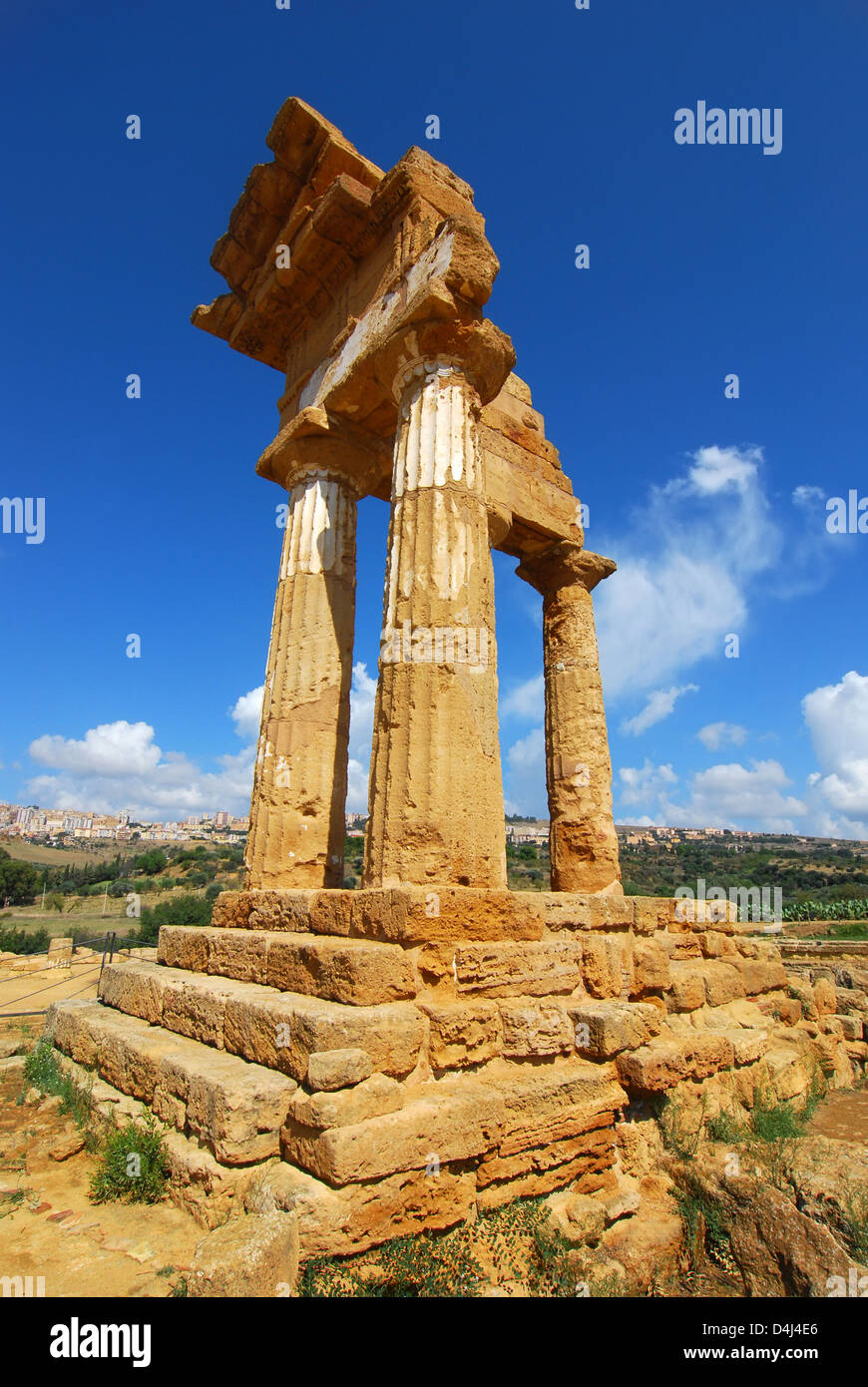 Le Temple de Castor et Pollux (Dioscures), d'Agrigente (Sicile), l'un des grecs temple d'Italie (Grande Grèce). Banque D'Images