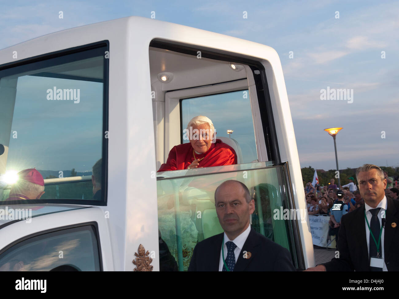 Fribourg, Allemagne, le Pape Benoît XVI sur la convention centre pour la jeunesse Banque D'Images