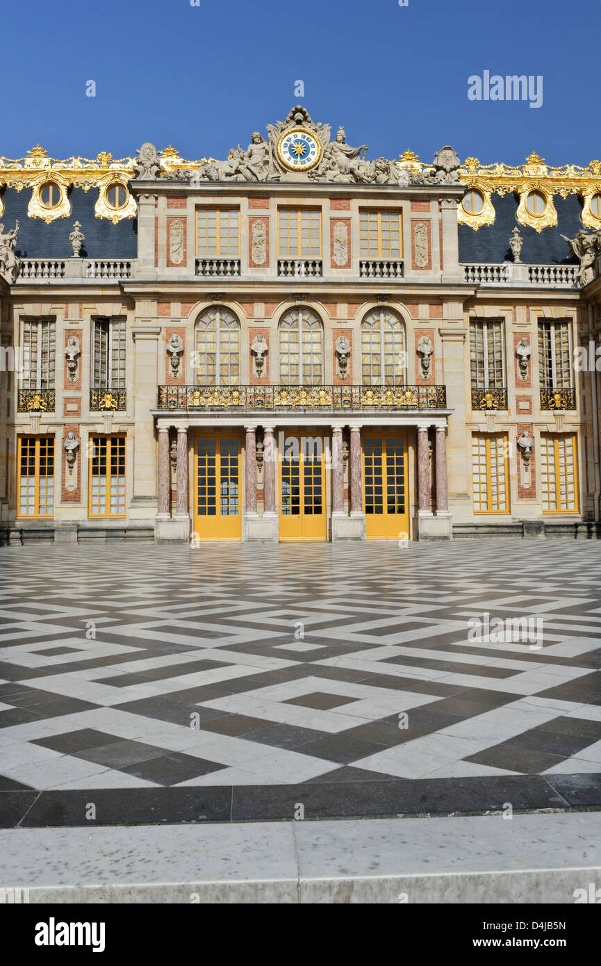 Façade de Palais de Versailles, Versailles, France. Banque D'Images