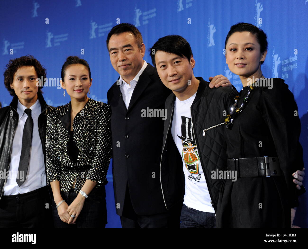 Masanobu Ando acteurs (Japon, L-R), Zhang Ziyi (Chine), réalisateur chinois Chen Kaige acteurs chinois et Leon Lai et Chen Hong posent au cours de la photo du film "pour toujours fasciné ? À la 59e Festival International du Film de Berlin à Berlin, Allemagne, 10 février 2009. Le film est parmi les 18 films en compétition pour l'argent et de récompenses Ours d'or à la 59e Berlinale. Photo : Joerg Banque D'Images
