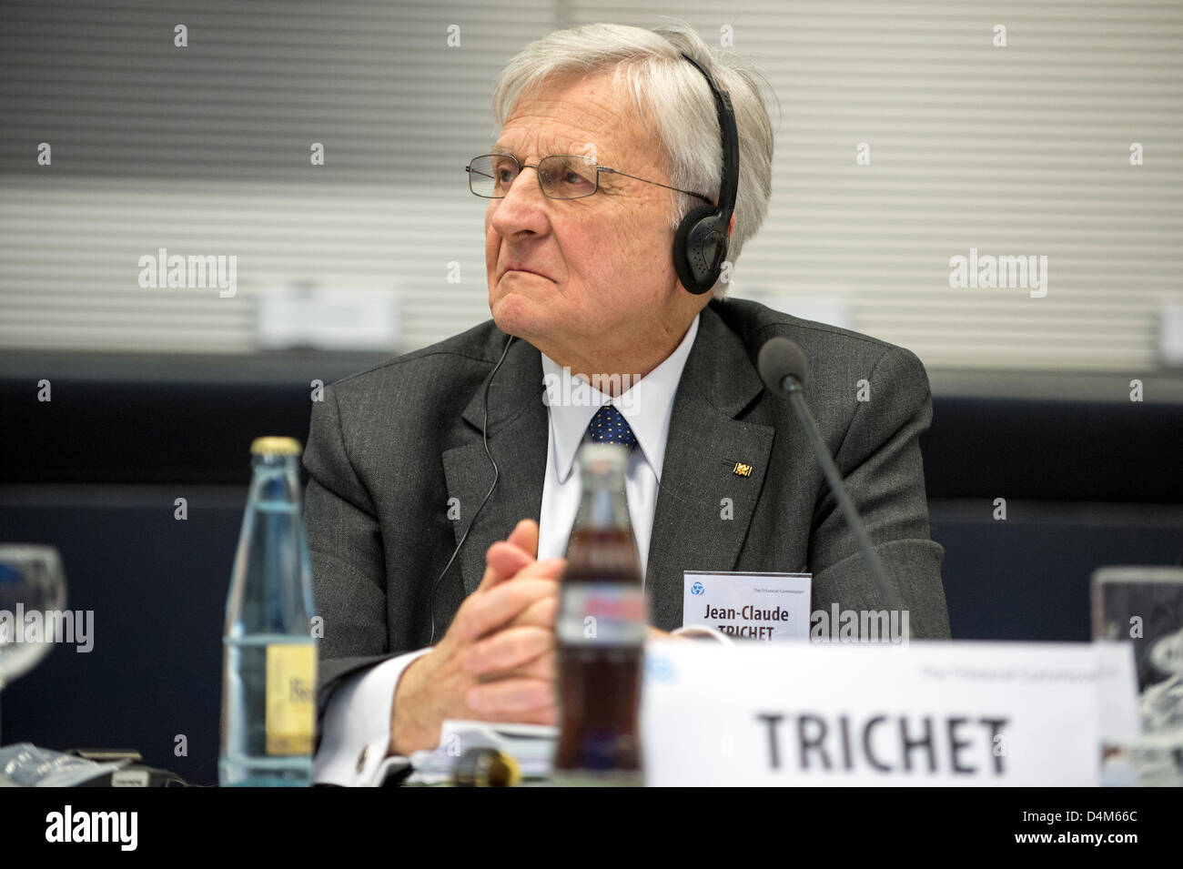 Le 15 mars, Berlin - Allemagne. Angela Merkel prononce un discours à la réunion annuelle de la "commission trilatérale" dans la chambre en allemand CDU du Bundestag (Parlement) avec la présence du Président du Groupe, Jean-Claude Trichet et le vice-président, Michael Fuchs. Crédits : Crédit : Gonçalo Silva/Alamy Live News. Banque D'Images