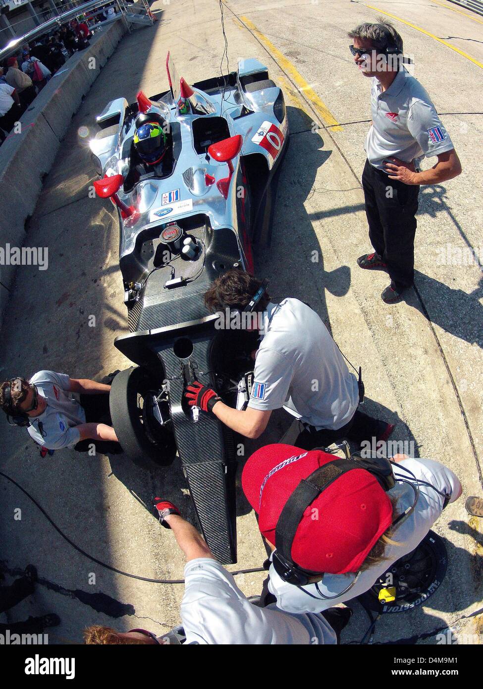 29 juin 2011 - Sebring, Floride, États-Unis - l'AUMÔNE Journée 1 12 Heures de Sebring Sebring,,FL, du 13 au 16 mars 2013, ANDY MEYRICK, OLIVIER PLA, deltawing LM12 Elan (Image Crédit : © Ron Bijlsma/ZUMAPRESS.com) Banque D'Images