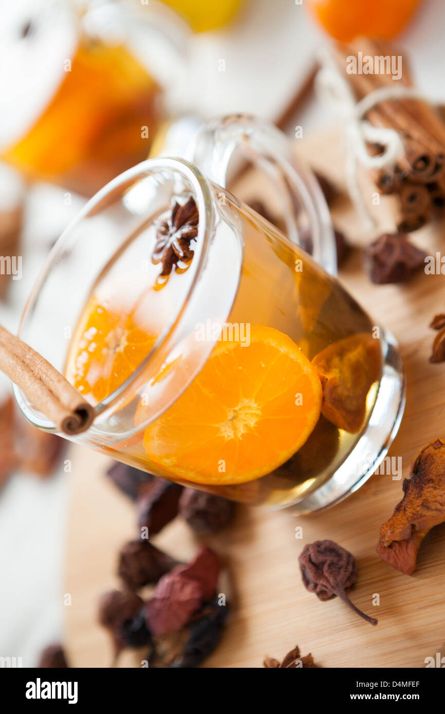 Parfumé et délicieux compote de fruits secs et d'agrumes, gros plan Banque D'Images