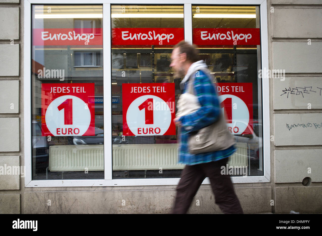 Berlin, Allemagne, Euro Shop dans Schillerkiez à Neukoelln Banque D'Images