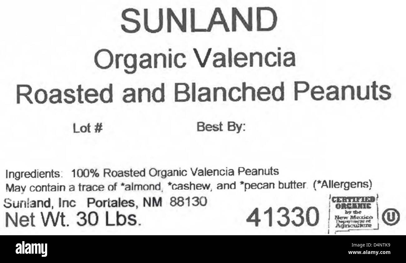 Un rappel a été émis pour le beurre de cajou, le tahini et les arachides grillées vendus par Archer Farms, Trader Joe's et Sunland Inc en raison de risques de contamination potentiels. Les produits touchés ne doivent pas être consommés. Banque D'Images