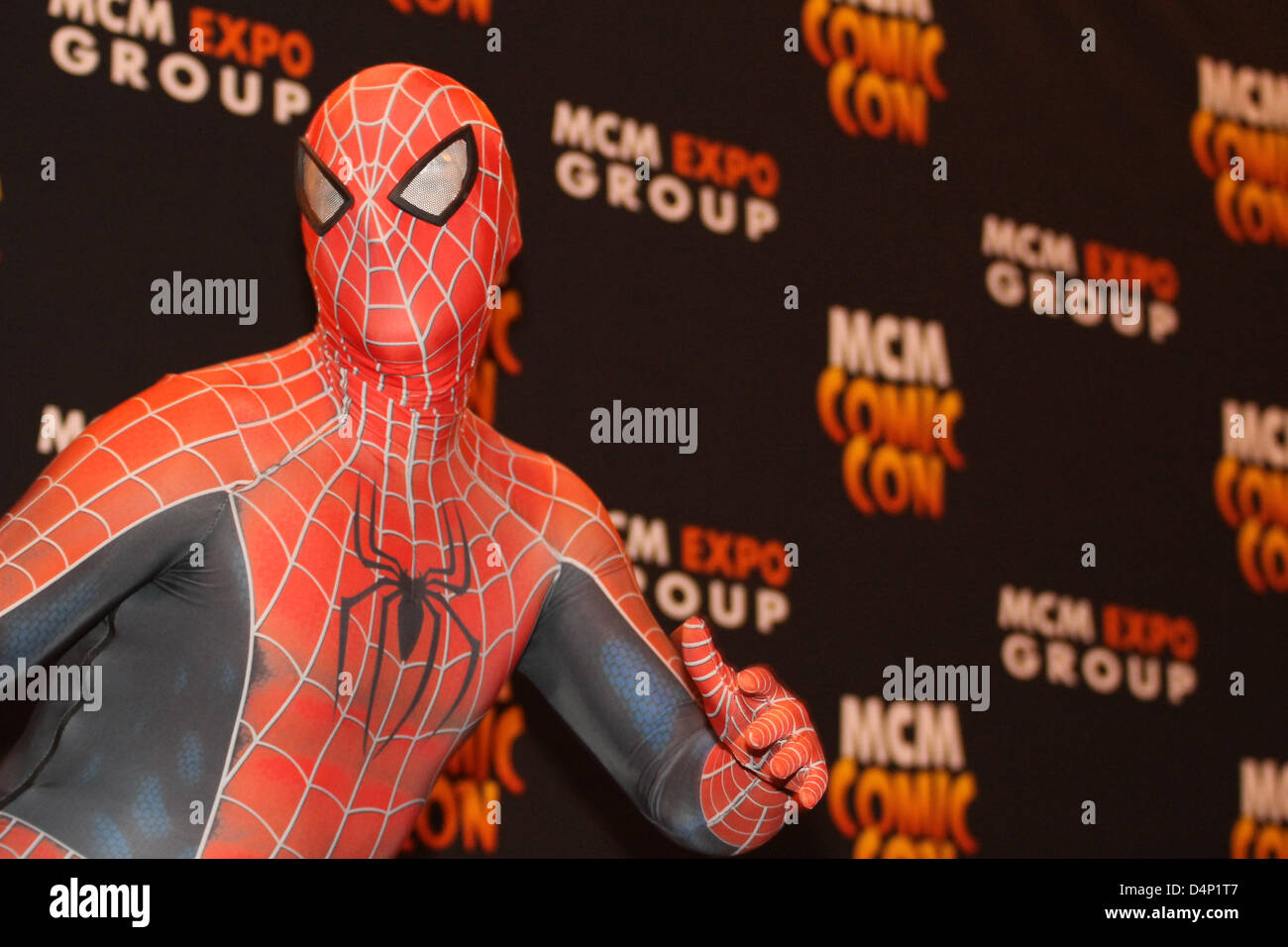 Birmingham, UK. 17 mars 2013. Mascarade de cosplay sur la scène principale de la concurrence à la Birmingham MCM Expo. - Photo de cosplay, personnage Marvel populaires Spiderman. Banque D'Images