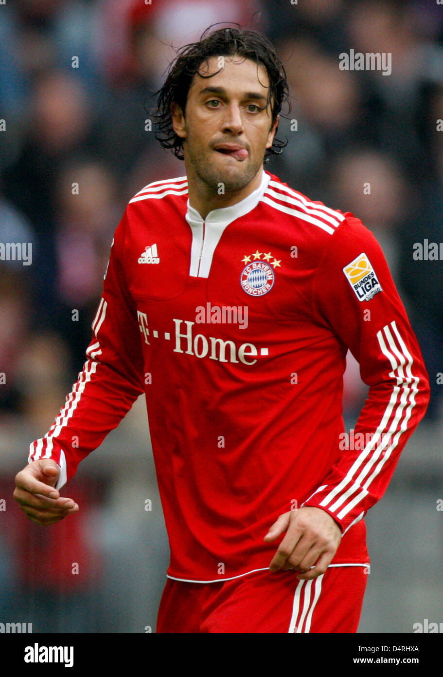 Munich Luca Toni au cours de la journée de Bundesliga football 10 tie Bayern  Munich vs