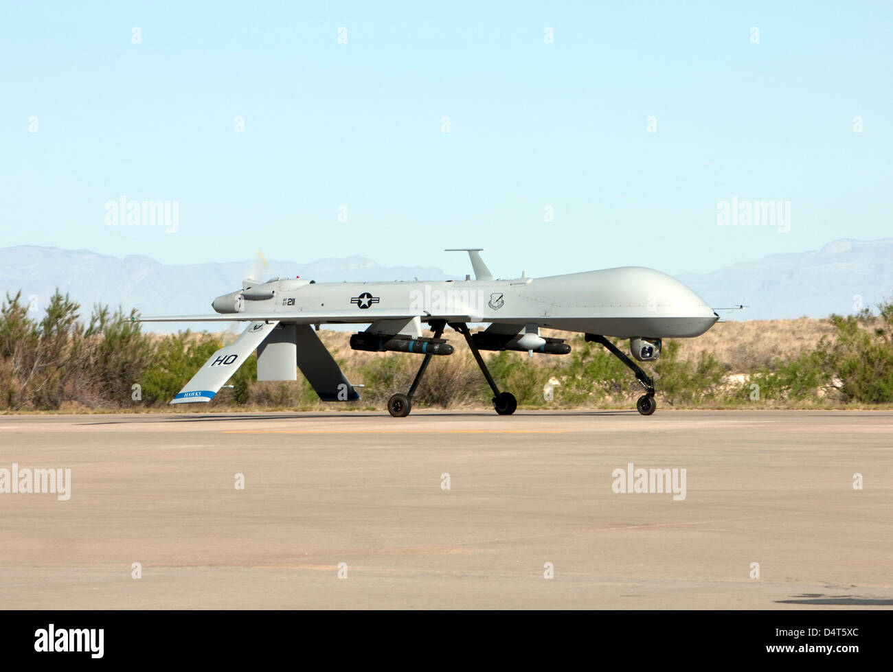 Un MQ-1 Predator du taxi à l'aéroport de la base aérienne de Holloman, au Nouveau-Mexique. Banque D'Images