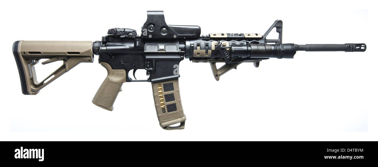 Rock River Arms AR-15 rifle équipée de lutter contre la lumière.. Banque D'Images
