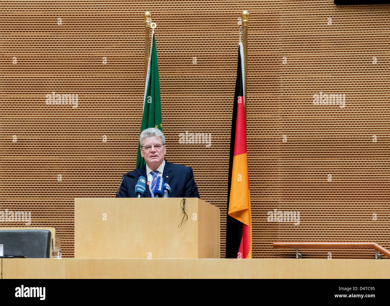 Addis Abeba, Ethiopie - 18 Mars : Le Président allemand Joachim Gauck livre son discours prononcé devant le Conseil des Représentants permanents de l'UA à la Commission de l'Union africaine à Addis-Abeba, Ethiopie, le 18 mars 2013 Banque D'Images