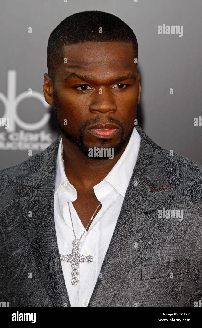 Le rappeur américain Curtis Jackson aka 50 Cent arrive pour les American Music Awards 2009 au Nokia Theatre de Los Angeles, CA, United States, 23 novembre 2009. Photo : Hubert Boesl Banque D'Images