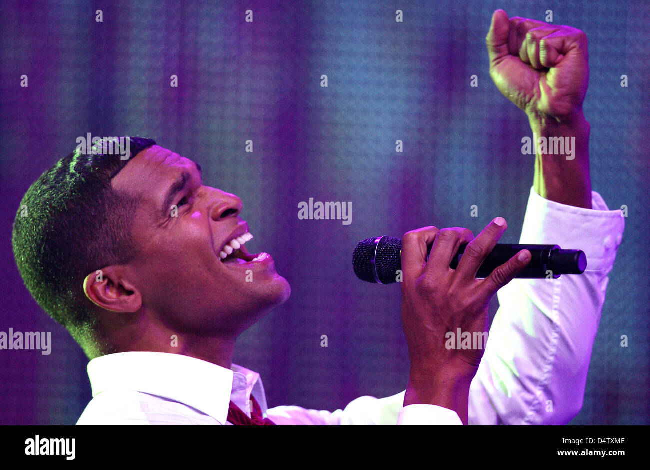 Jimmie Wilson comme Barack Obama lors d'un essai de la comédie musicale 'Hope' à Offenbach, Allemagne, 19 novembre 2009. Encore de l'histoire dépeint Obama et les événements sociaux et événements dans une communauté multiculturelle de Chicago. 'Hope' sera présentée à Francfort-sur-Main, le 17 janvier 2010. Photo : Marius Becker Banque D'Images