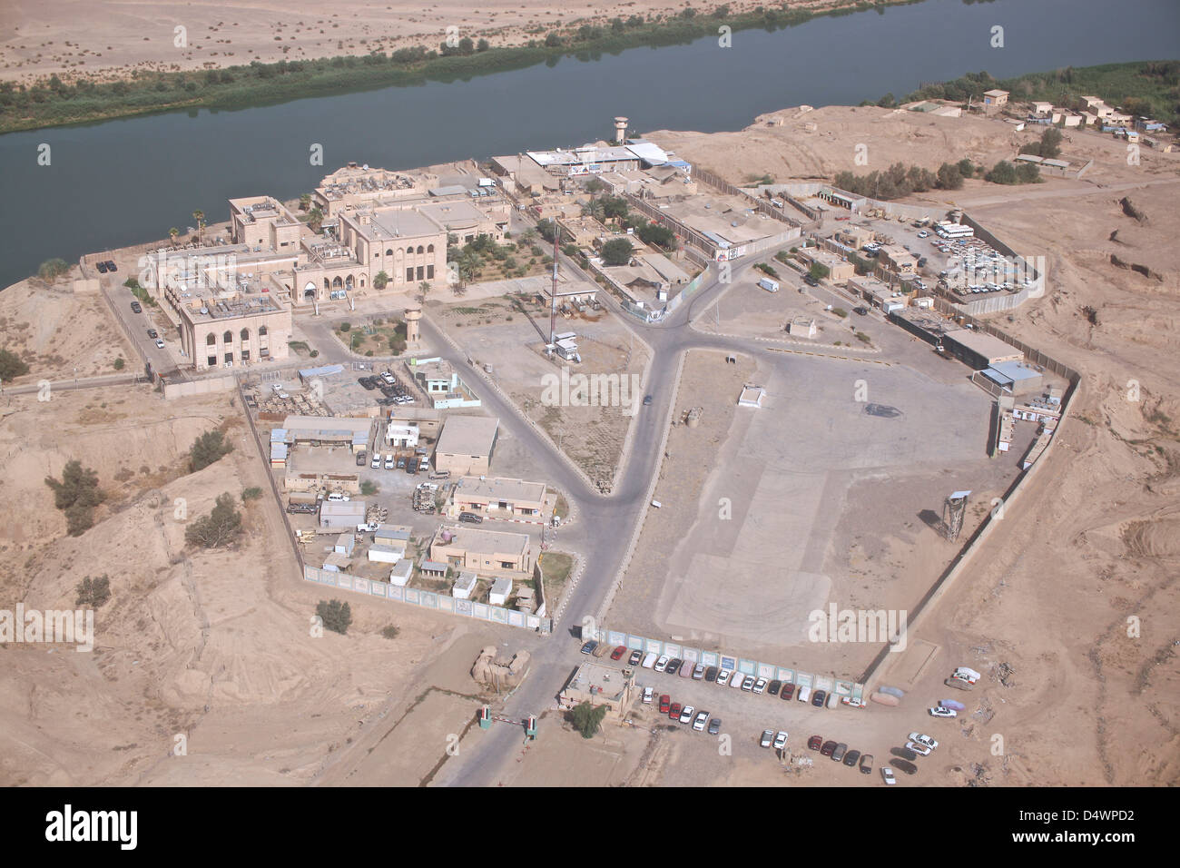 Vue aérienne de la base d'opérations avancée inconnu dans le Nord de l'Iraq. Banque D'Images