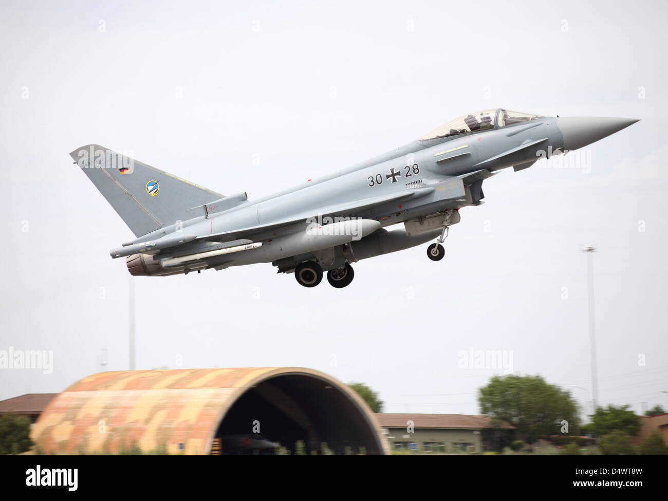 Eurofighter allemands décoller de l'aérodrome d'Albacete, en Espagne, au cours de l'exercice tactique Leadership Program. Banque D'Images