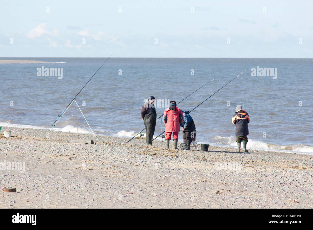 - Fleetwood Lancashire, Angleterre avec les pêcheurs sur la plage Banque D'Images