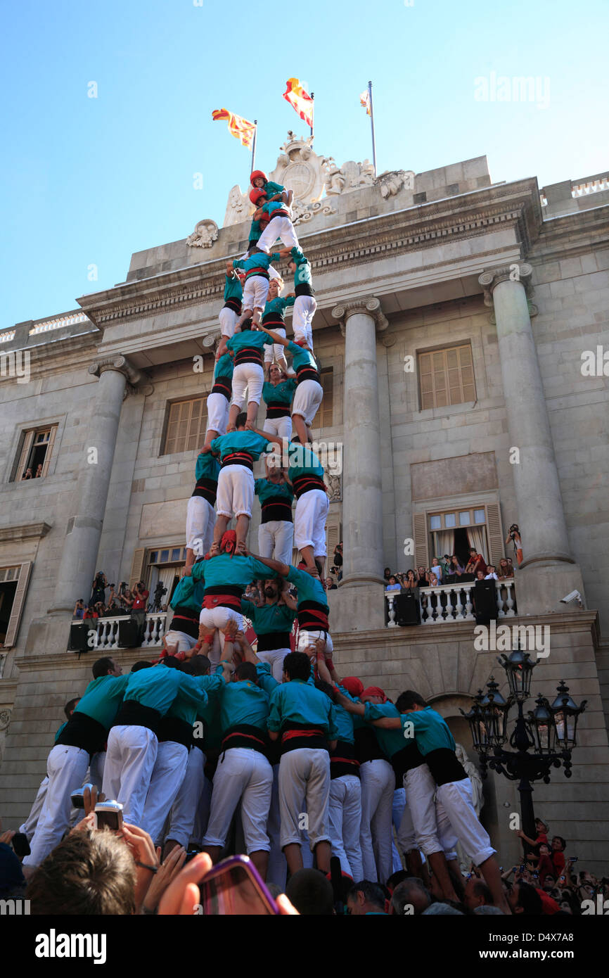 Festes de la Merce, Castellers (Menschentuerme) à Plaça de Sant Jaume, Barcelone, Espagne Banque D'Images