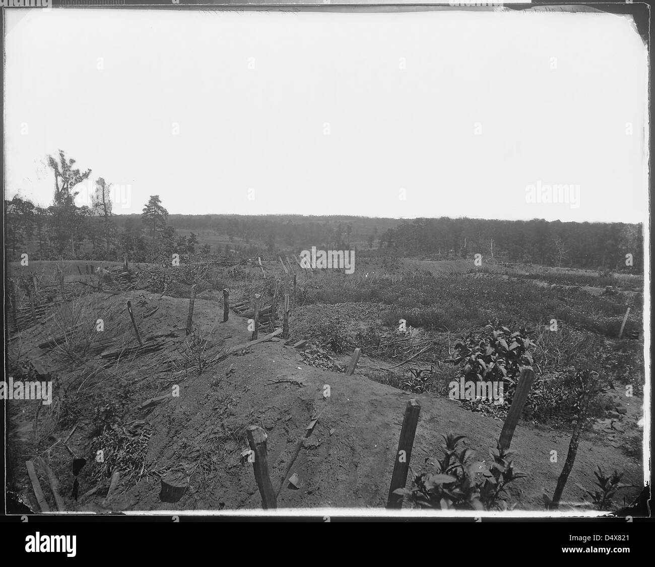 Le champ de bataille d'Atlanta en 1864, capturé par Mathew Brady, documente l'une des batailles importantes de la guerre de Sécession. Banque D'Images