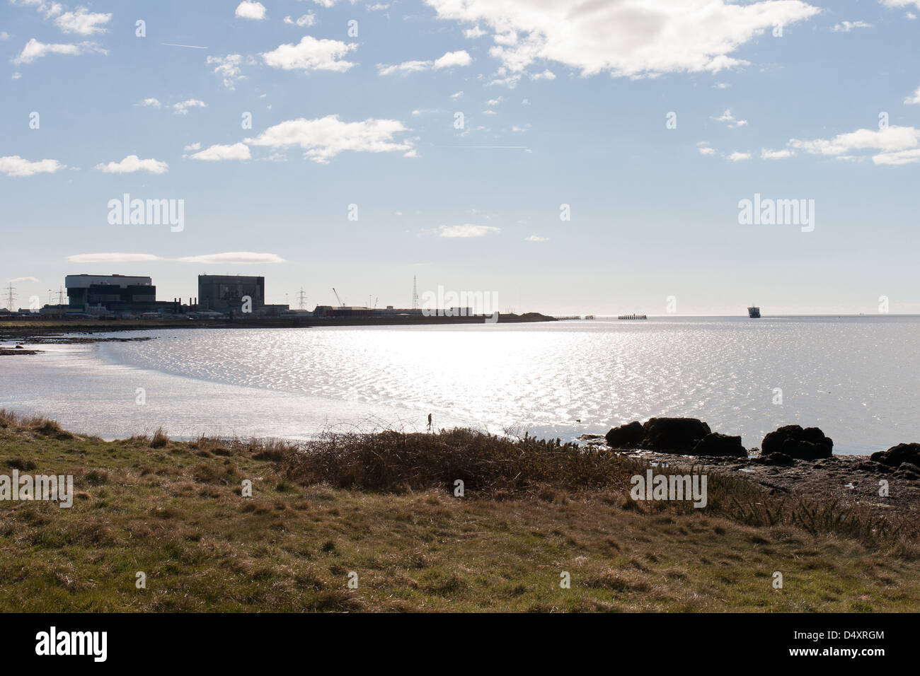 Le Lancashire, Angleterre Heysham avec la power station silhouetté Banque D'Images