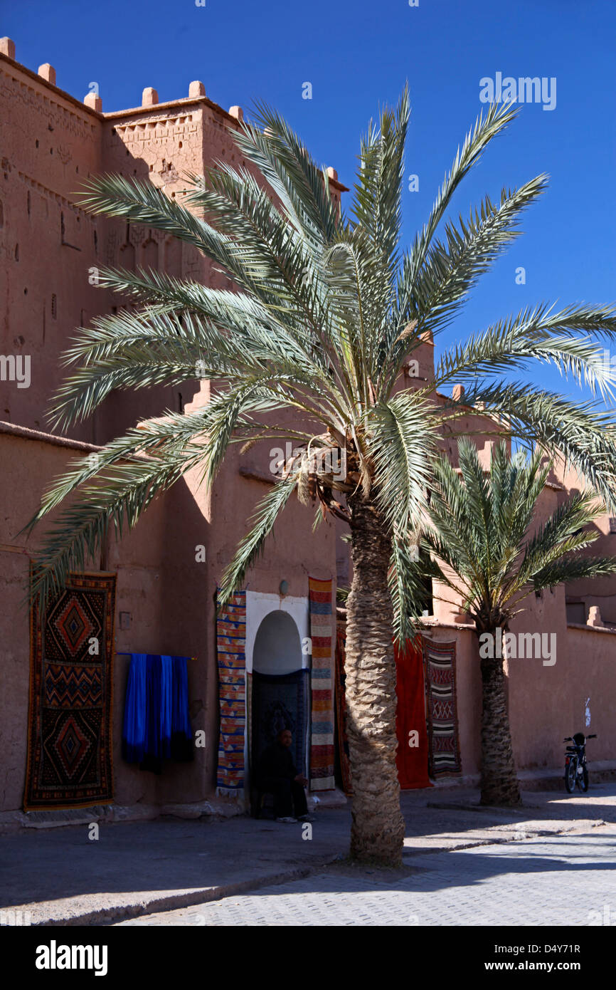 L'Afrique, Maroc, Ouarzazate. Tapis berbères d'Ouarzazate. Banque D'Images