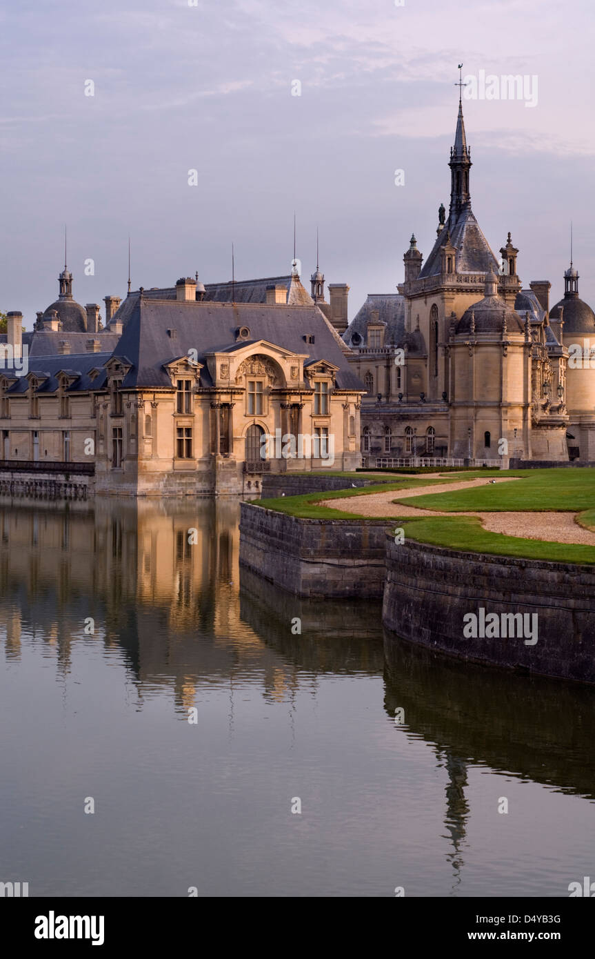 Le Château de Chantilly, dans le nord de la France Banque D'Images