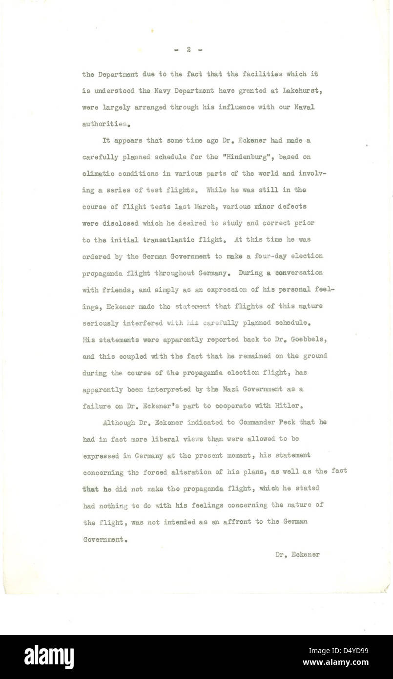 Une lettre de Hugh Gibson au Département d'État américain concernant la catastrophe du dirigeable Hindenburg. Le document traite du voyage du dirigeable et de ses implications pour l'aviation internationale. Banque D'Images